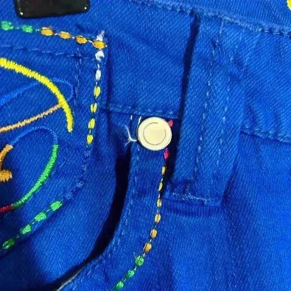 COOGI Jeans Women's Bright Blue Straight Leg Jeans size 9/10. EUC. Embroidered - Picture 3 of 16